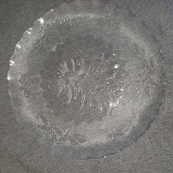Noel Christmas Tree 12 1/2" Round Clear Glass Platter - Picture 7 of 8